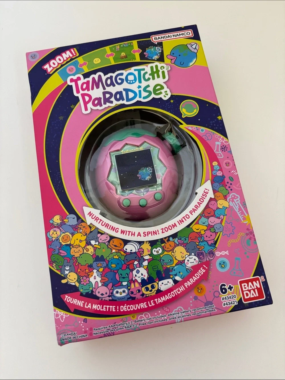 Tamagotchi Paradise Pink Land